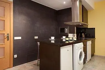 Lodging Apartments Ramblas Liceu Barcelona Spanien